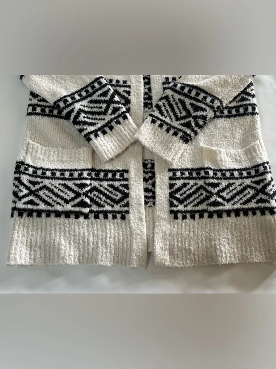 Joie Cream Cardigan with Black Geometric Trim - Picture 5 of 8